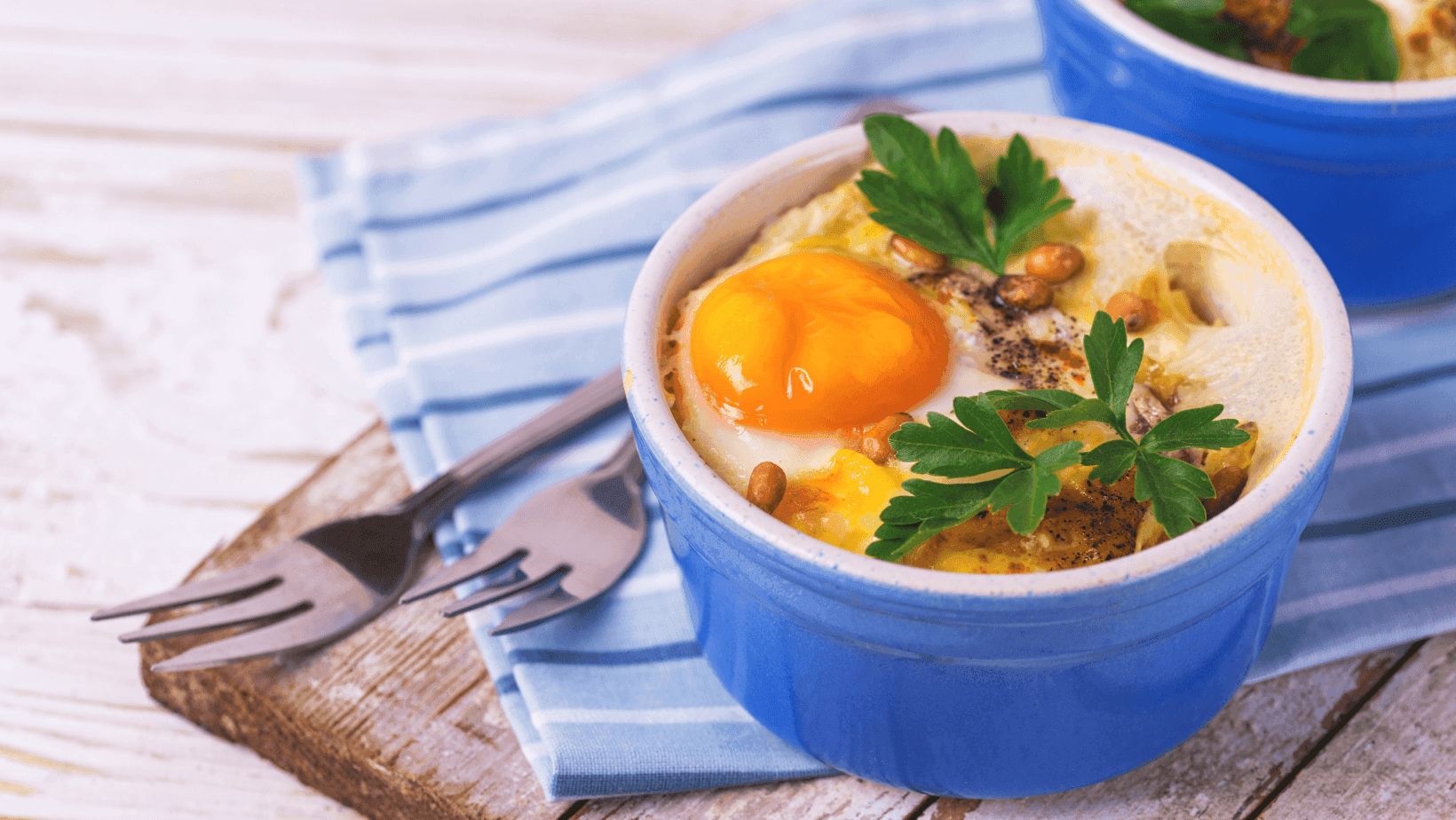 Oeufs cocotte aux légumes de saison